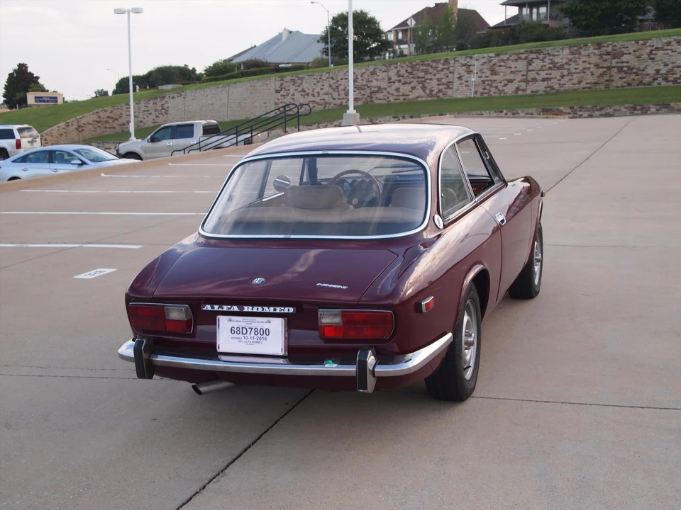 1973 Alfa Romeo 2000 GT Veloce - Image 19 of 31