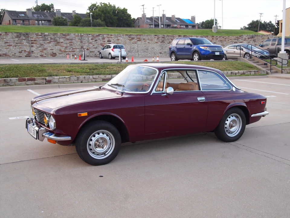 1973 Alfa Romeo 2000 GT Veloce - Image 2 of 31