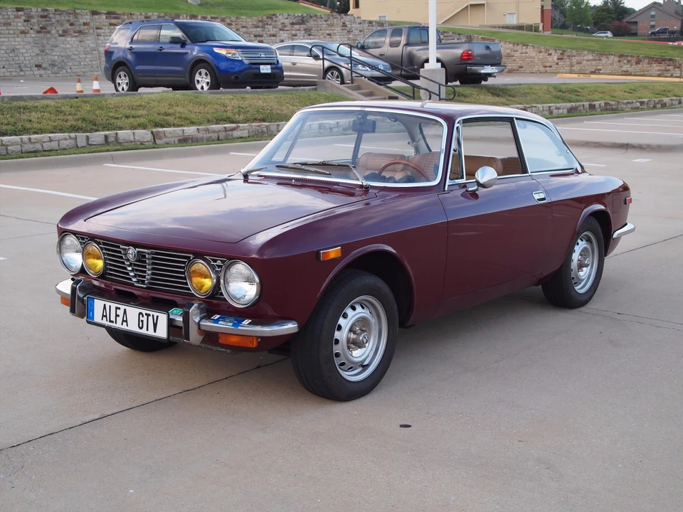 1973 Alfa Romeo 2000 GT Veloce - Image 3 of 31