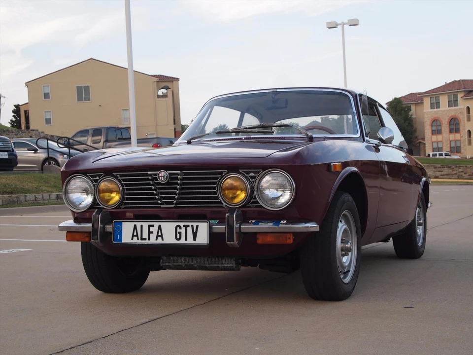 1973 Alfa Romeo 2000 GT Veloce - Image 6 of 31
