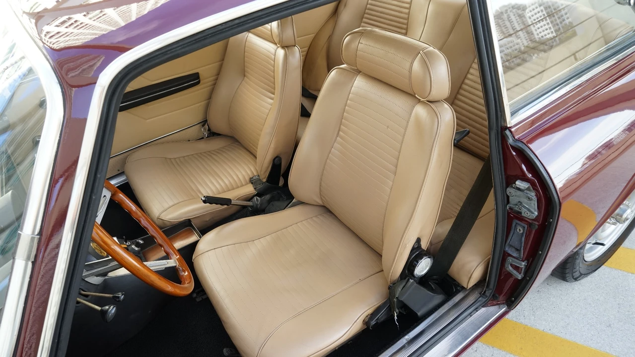 1973 Alfa Romeo 2000 GT Veloce - Image 30 of 31