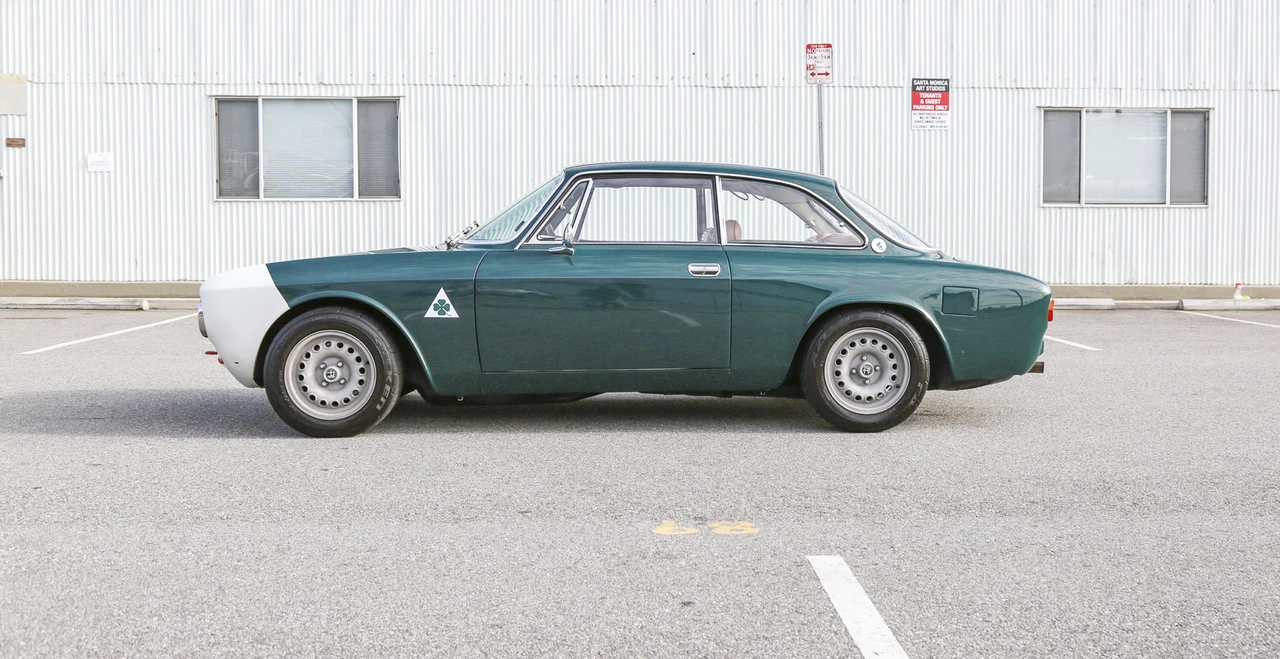 1973 Alfa Romeo 2000 GT Veloce - Image 11 of 31