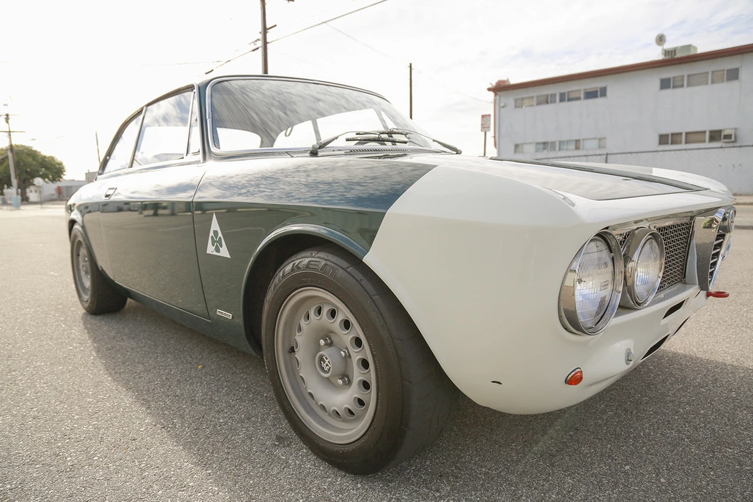 1973 Alfa Romeo 2000 GT Veloce - Image 3 of 31