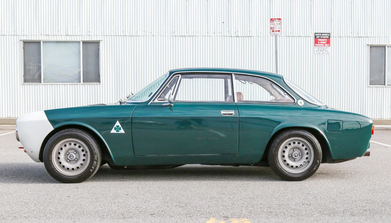 1973 Alfa Romeo 2000 GT Veloce - Image 12 of 31