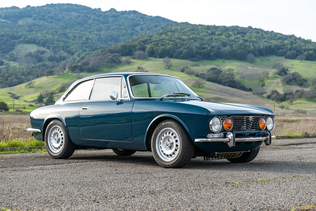 1973 Alfa Romeo 2000 GT Veloce - Image 16 of 31