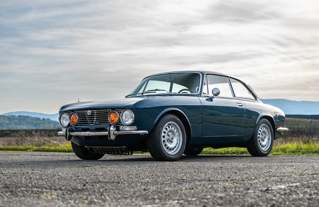 1973 Alfa Romeo 2000 GT Veloce - Image 4 of 31