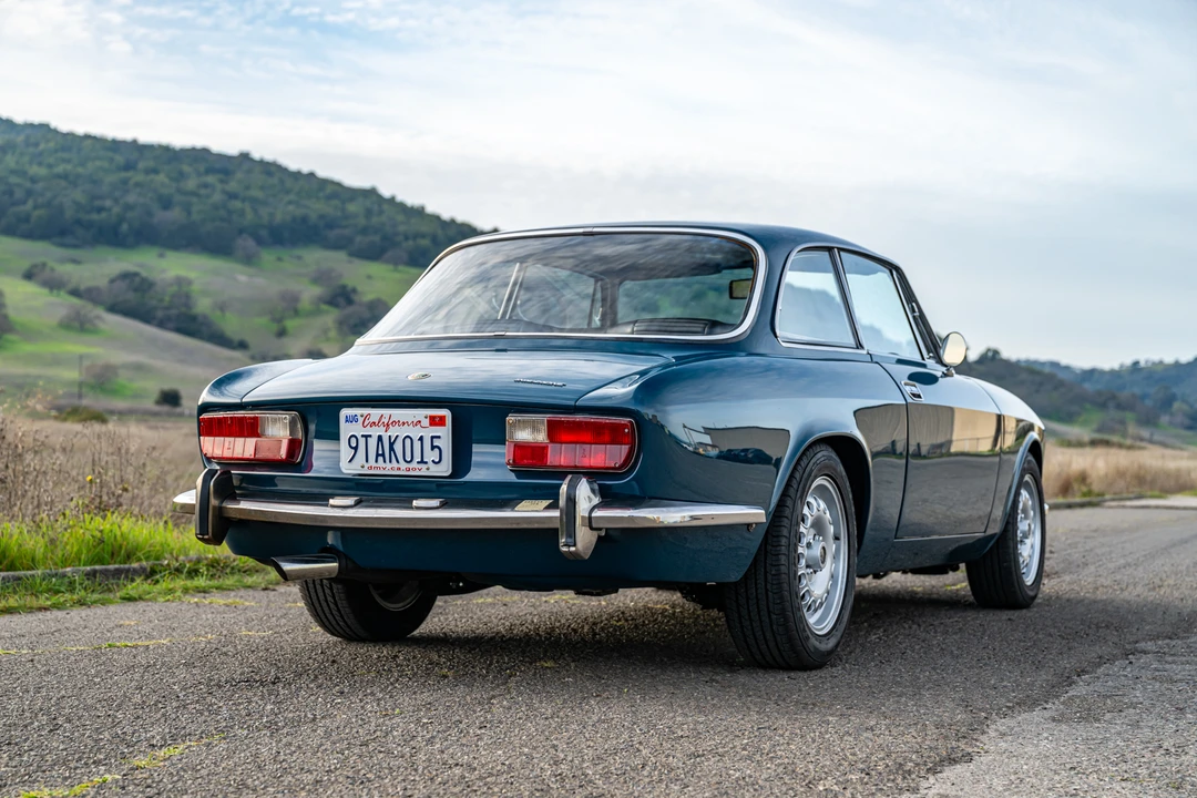 1973 Alfa Romeo 2000 GT Veloce - Image 10 of 31