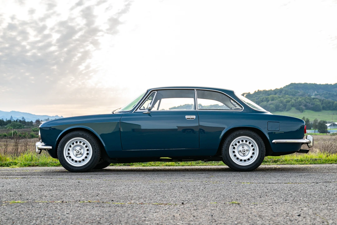 1973 Alfa Romeo 2000 GT Veloce - Image 6 of 31
