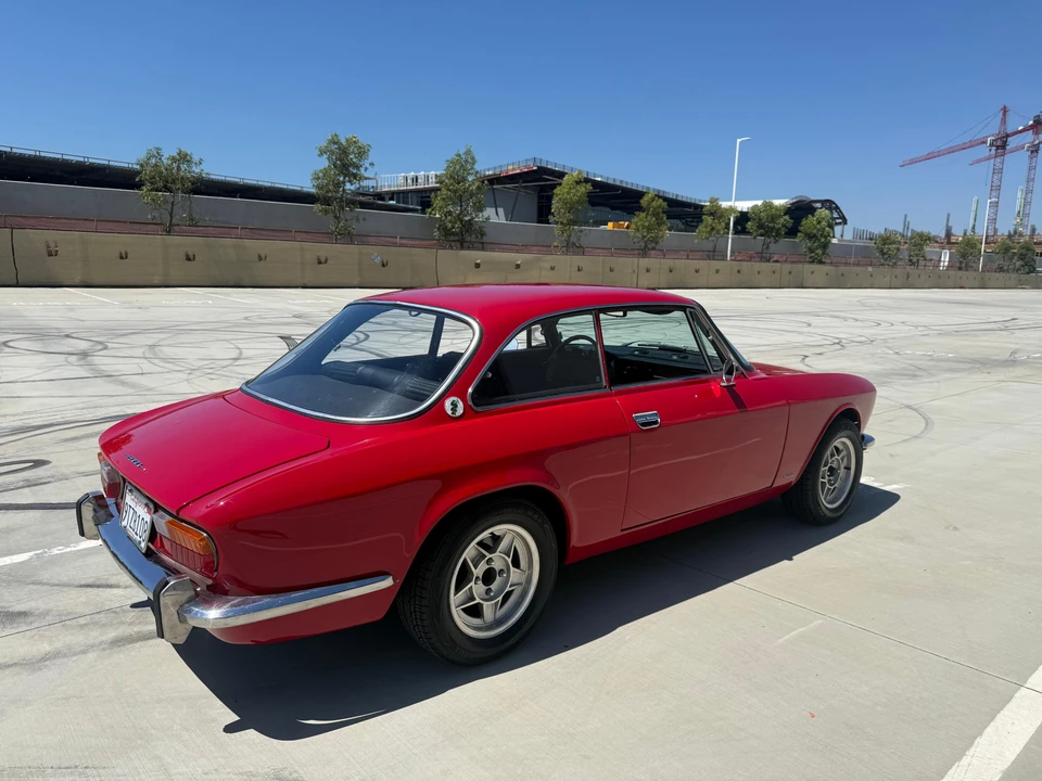 1973 Alfa Romeo 2000 GT Veloce - Image 29 of 31