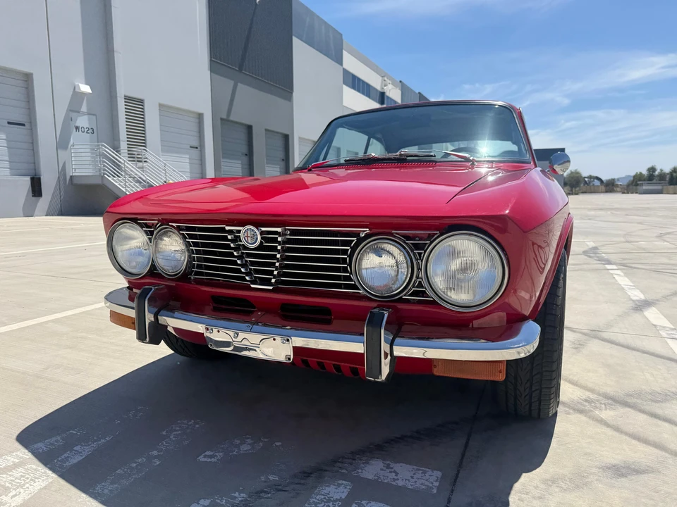 1973 Alfa Romeo 2000 GT Veloce - Image 8 of 31