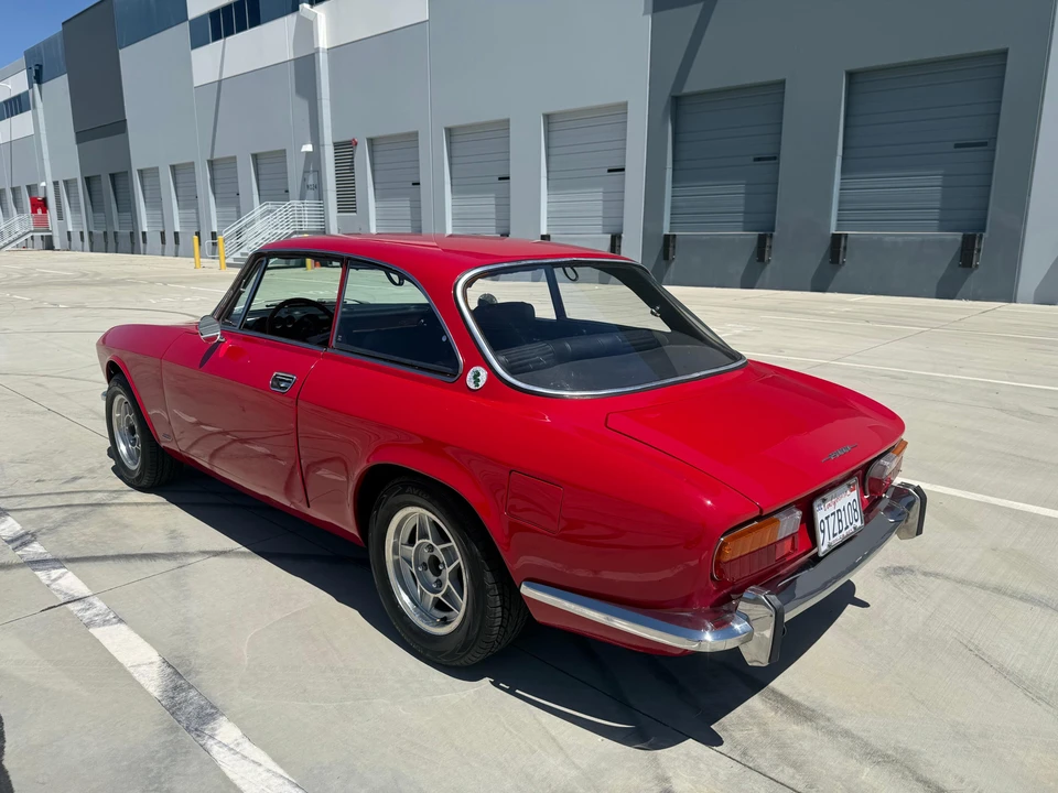 1973 Alfa Romeo 2000 GT Veloce - Image 22 of 31