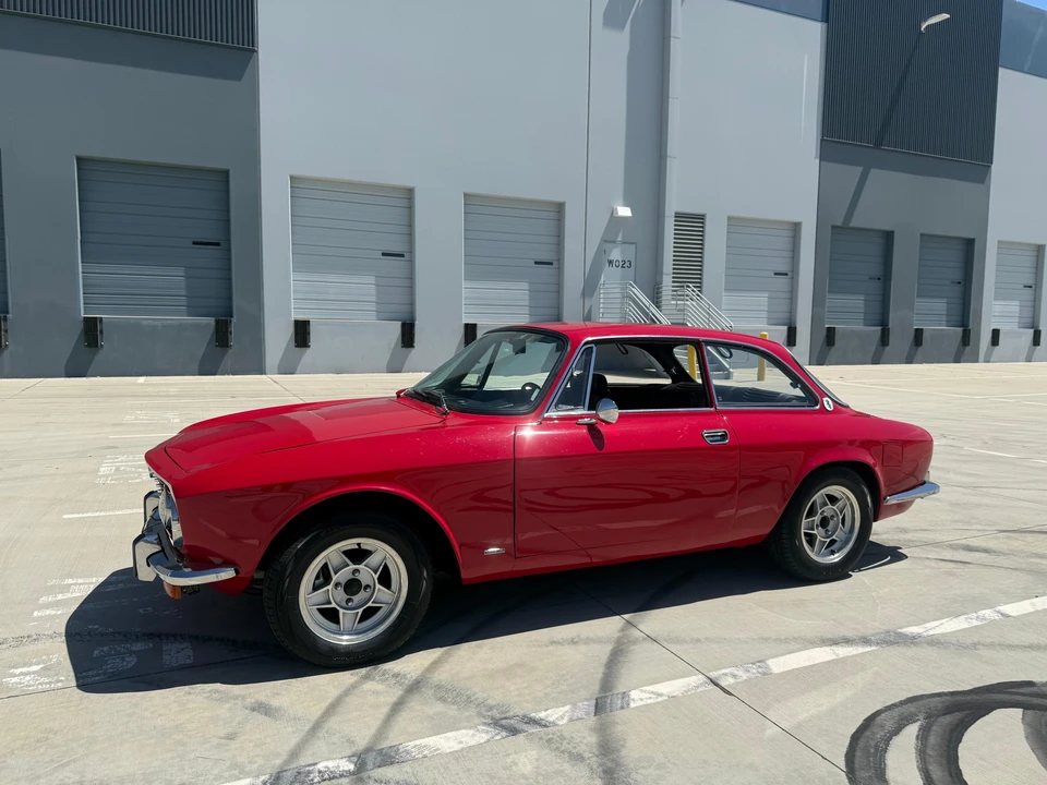 1973 Alfa Romeo 2000 GT Veloce - Image 17 of 31