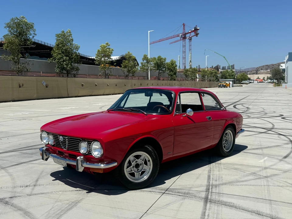 1973 Alfa Romeo 2000 GT Veloce - Image 13 of 31