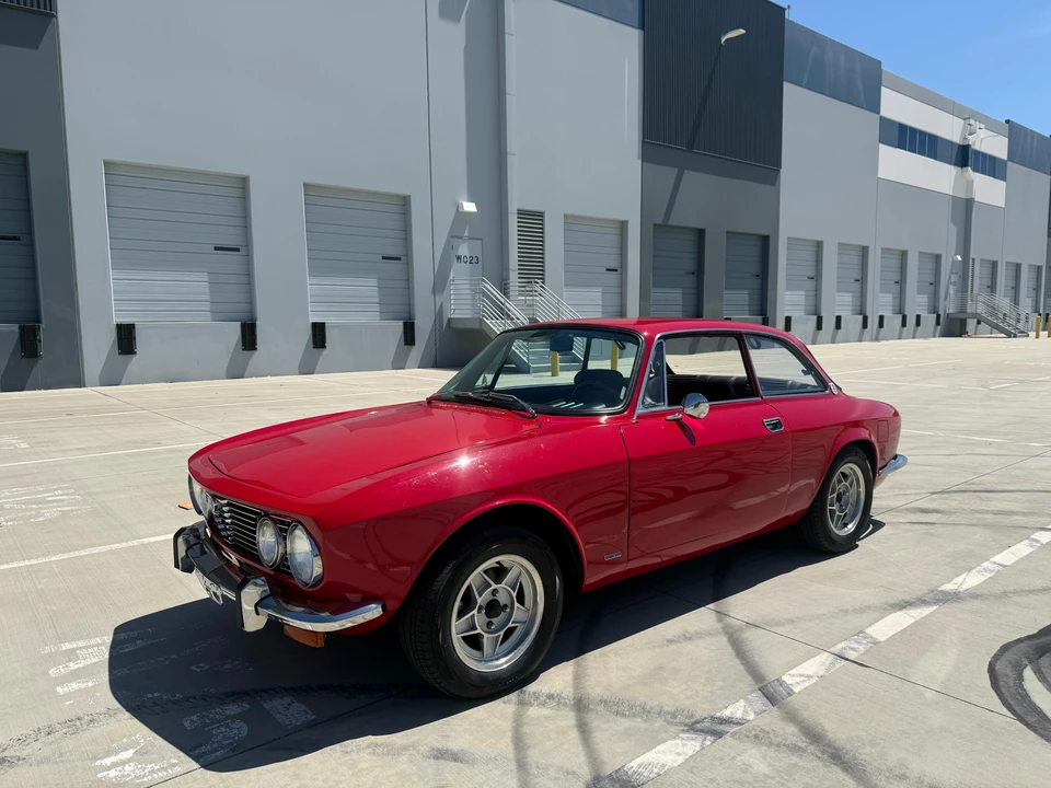 1973 Alfa Romeo 2000 GT Veloce - Image 14 of 31