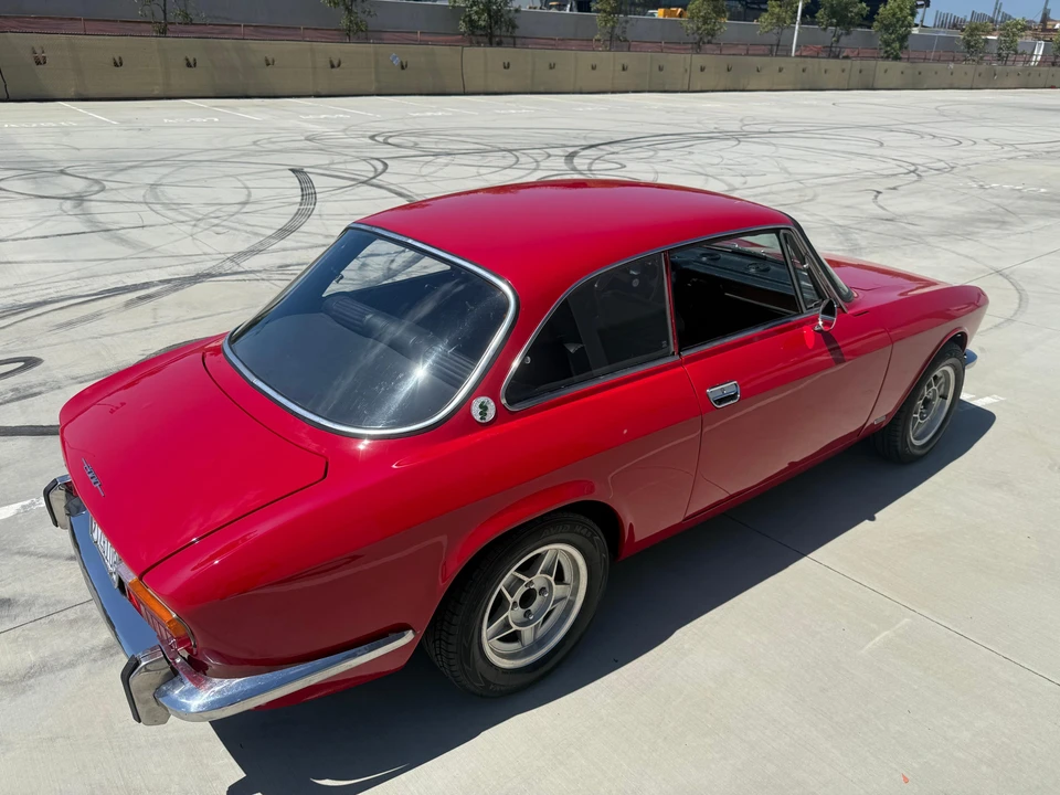 1973 Alfa Romeo 2000 GT Veloce - Image 28 of 31