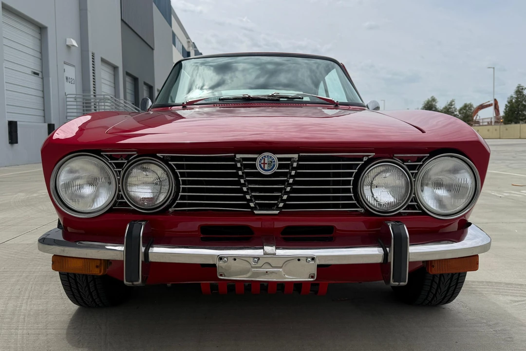 1973 Alfa Romeo 2000 GT Veloce - Image 2 of 31