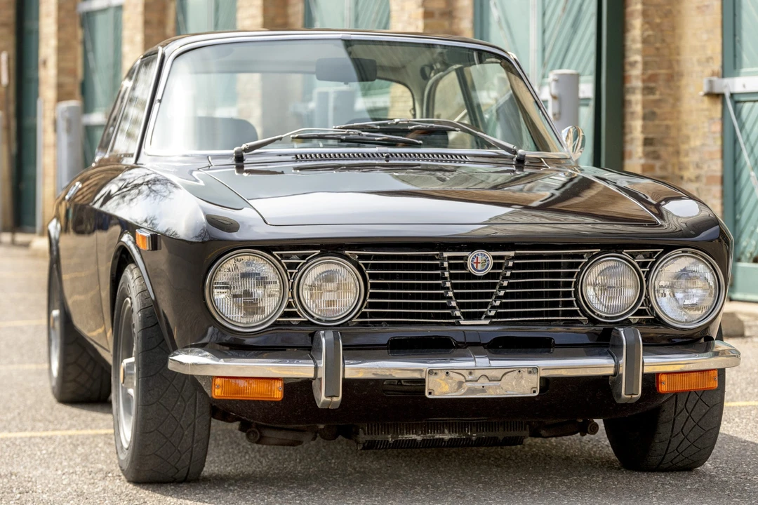 1973 Alfa Romeo 2000 GT Veloce - Image 7 of 31