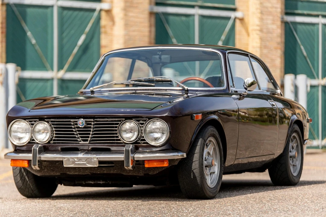 1973 Alfa Romeo 2000 GT Veloce - Image 4 of 31