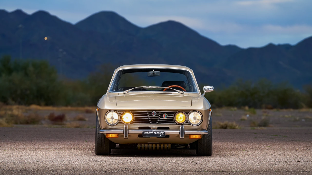 1973 Alfa Romeo 2000 GT Veloce - Image 8 of 31