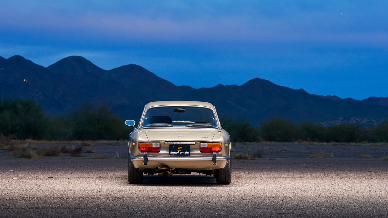 1973 Alfa Romeo 2000 GT Veloce - Image 24 of 31