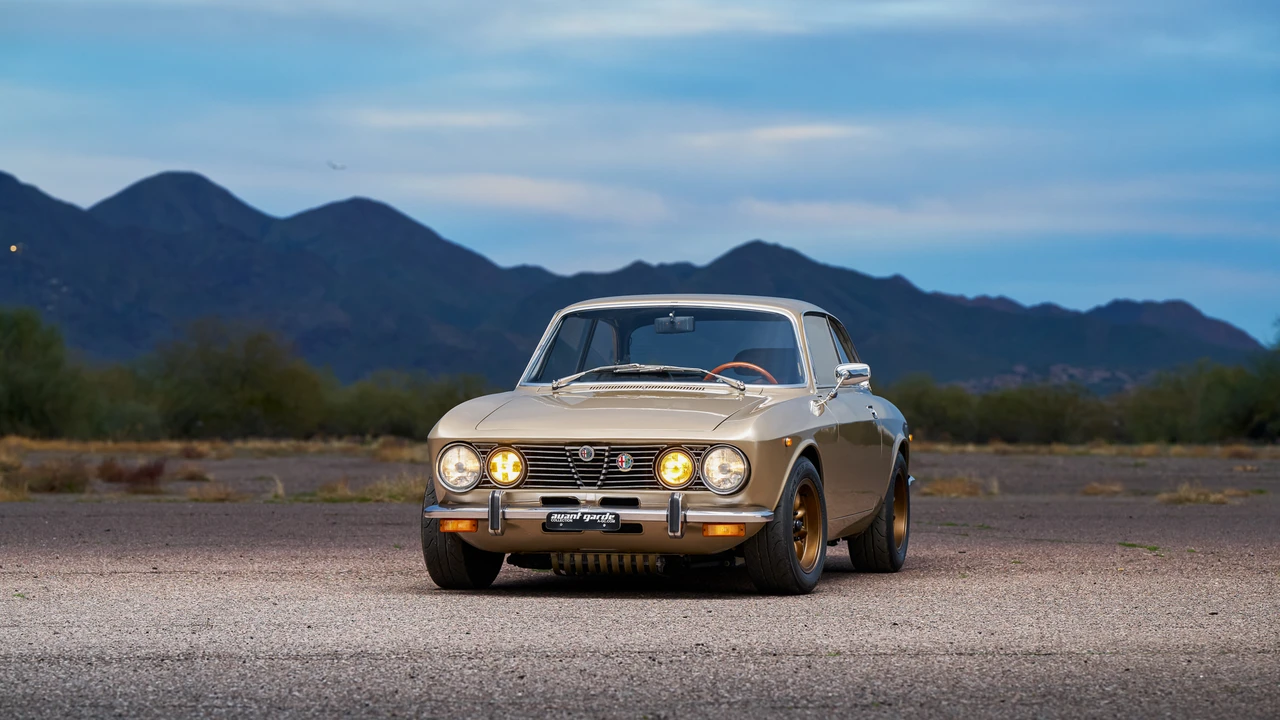 1973 Alfa Romeo 2000 GT Veloce - Image 11 of 31