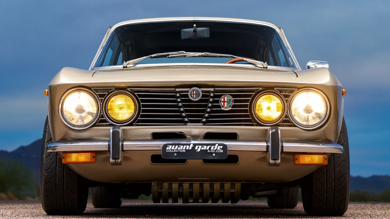 1973 Alfa Romeo 2000 GT Veloce - Image 31 of 31