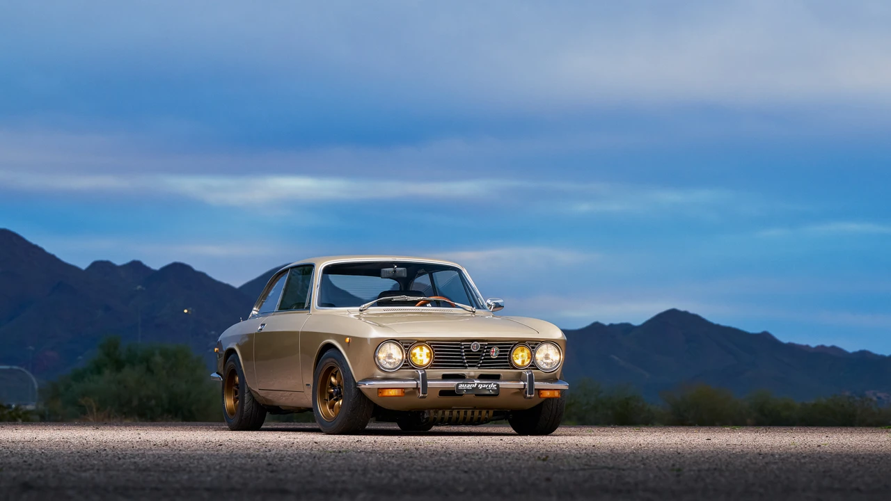 1973 Alfa Romeo 2000 GT Veloce - Image 5 of 31