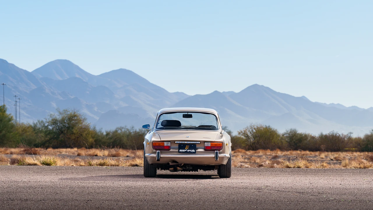 1973 Alfa Romeo 2000 GT Veloce - Image 18 of 31