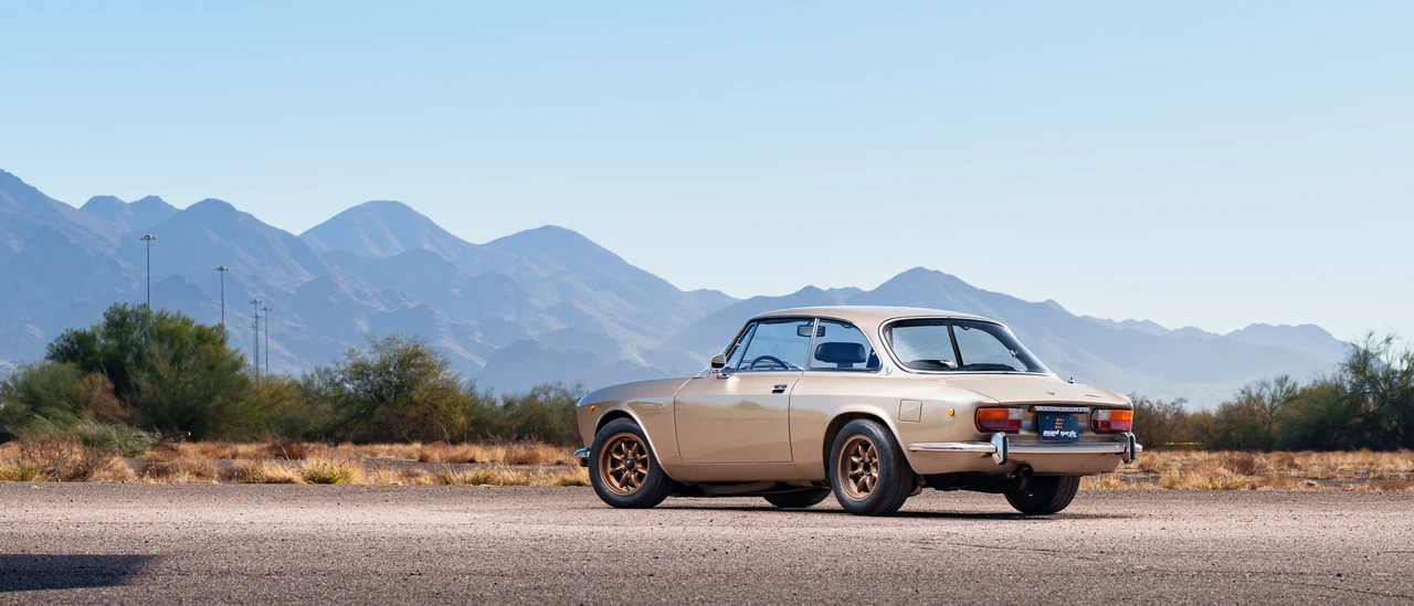 1973 Alfa Romeo 2000 GT Veloce - Image 28 of 31