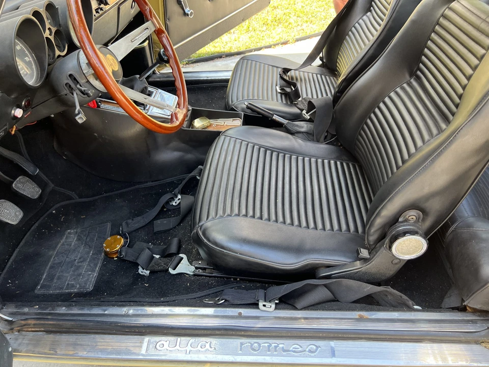 1973 Alfa Romeo 2000 GT Veloce - Image 29 of 31