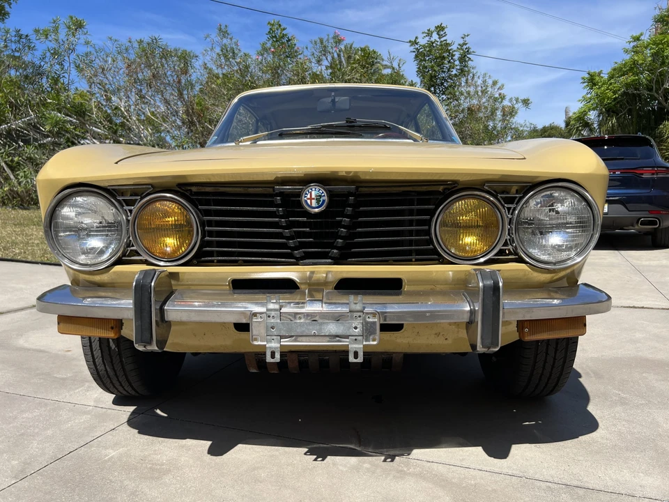 1973 Alfa Romeo 2000 GT Veloce - Image 3 of 31