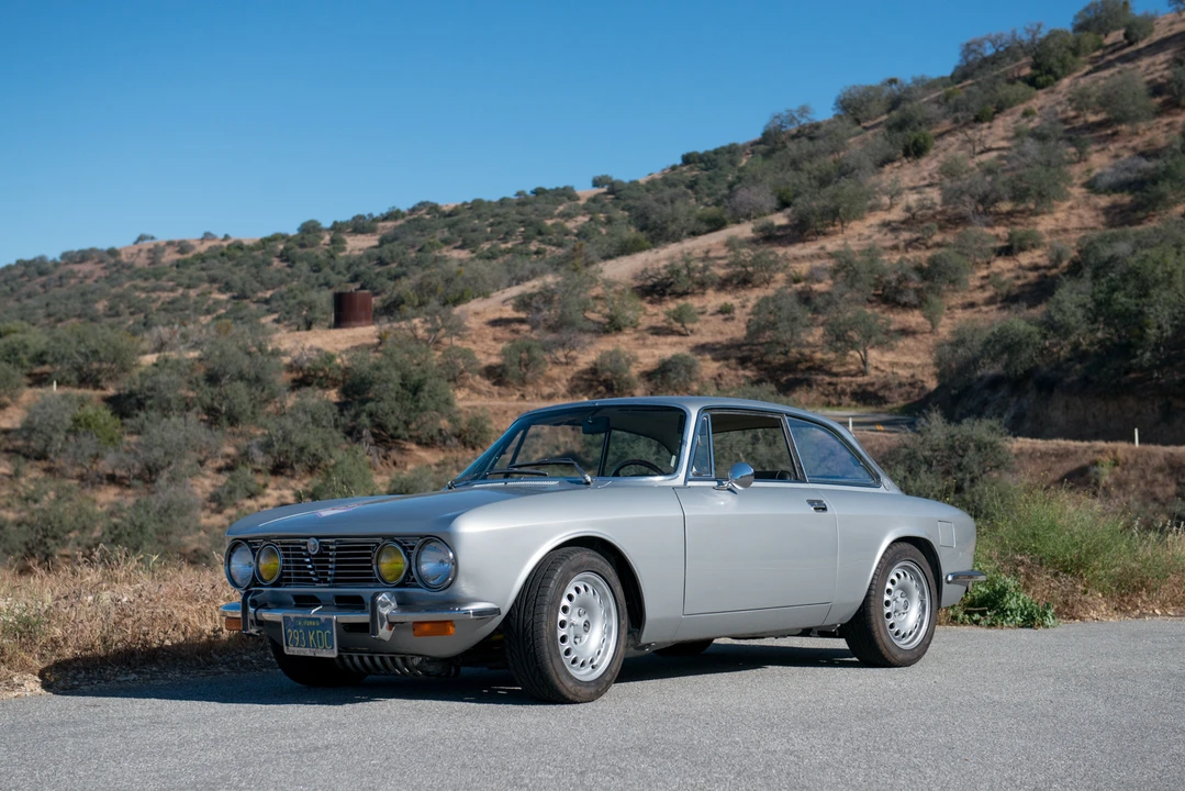 1973 Alfa Romeo 2000 GT Veloce - Image 11 of 31