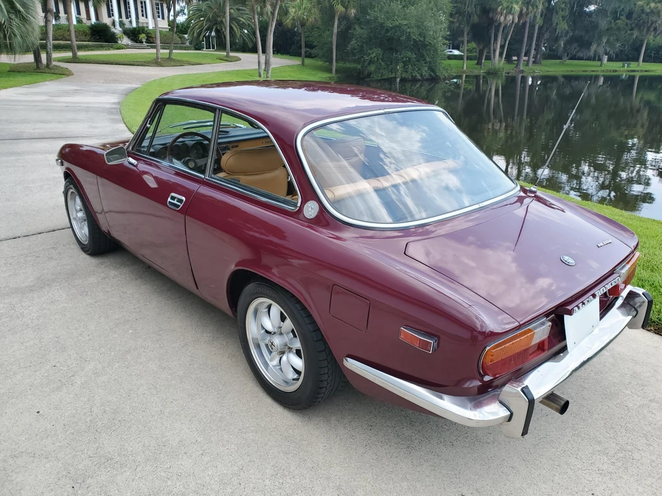 1973 Alfa Romeo 2000 GT Veloce - Image 10 of 31