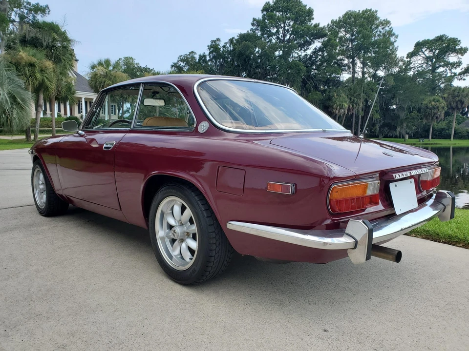 1973 Alfa Romeo 2000 GT Veloce - Image 11 of 31