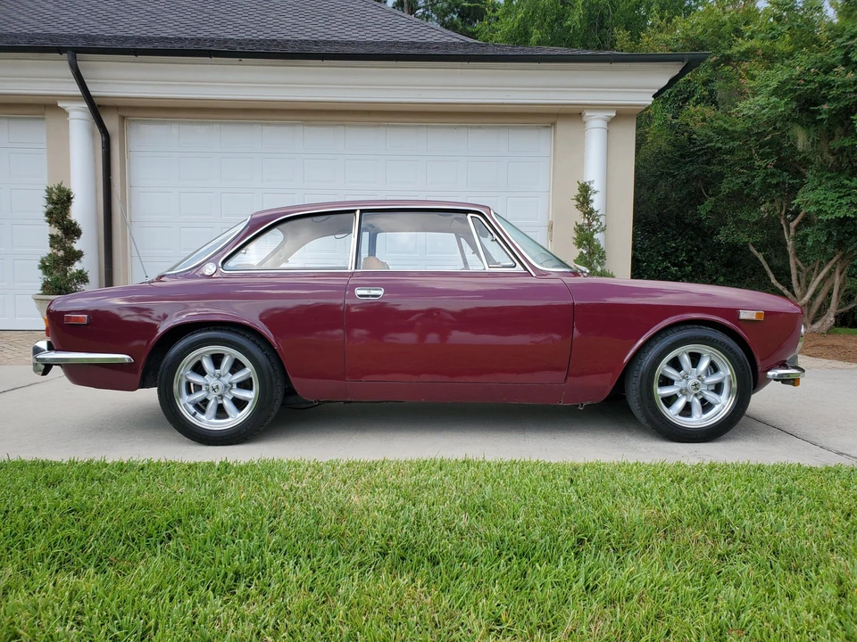1973 Alfa Romeo 2000 GT Veloce - Image 18 of 31