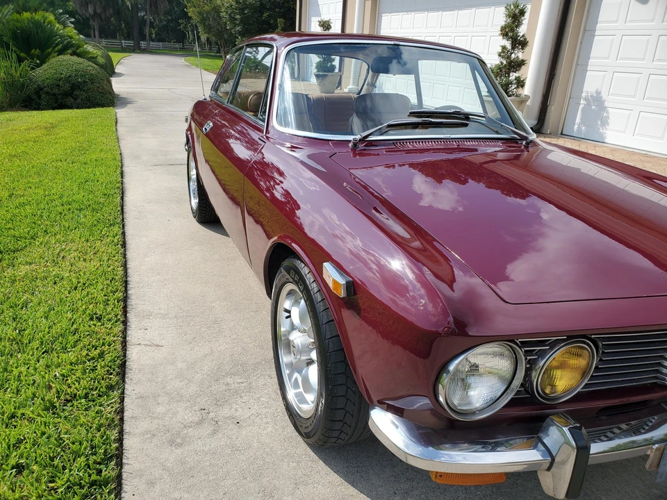 1973 Alfa Romeo 2000 GT Veloce - Image 25 of 31