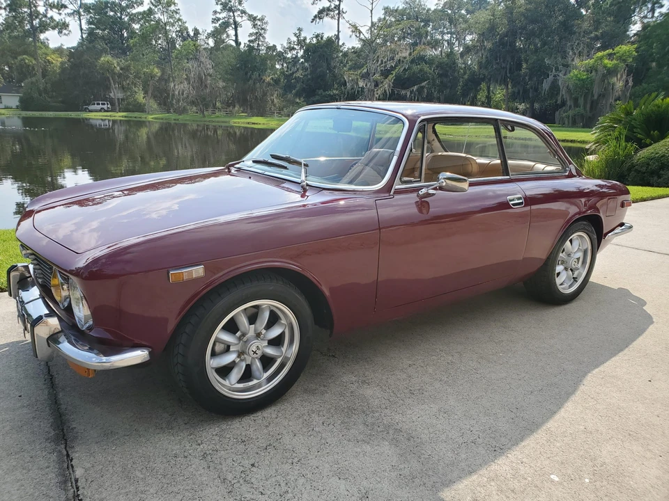1973 Alfa Romeo 2000 GT Veloce - Image 6 of 31