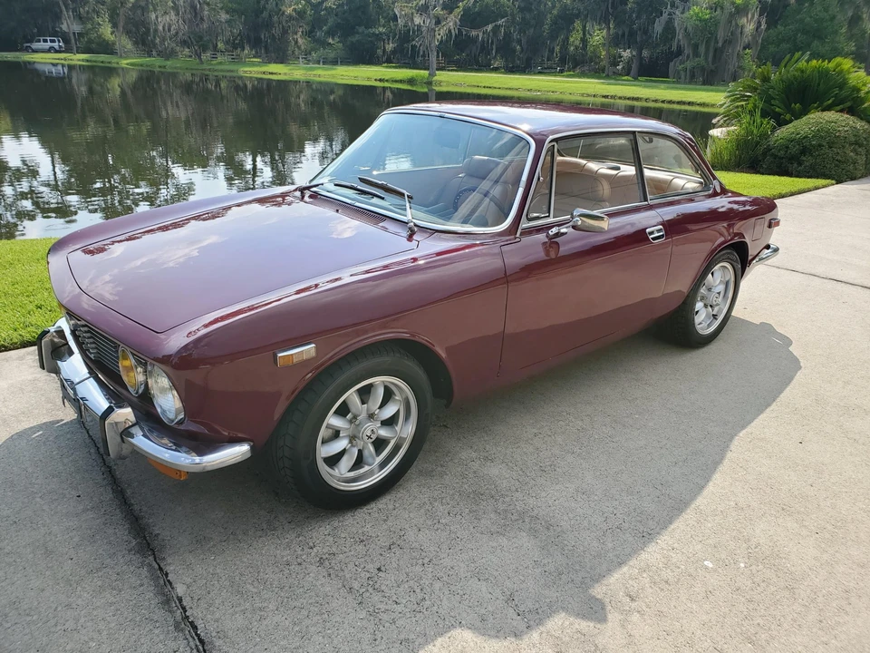1973 Alfa Romeo 2000 GT Veloce - Image 7 of 31