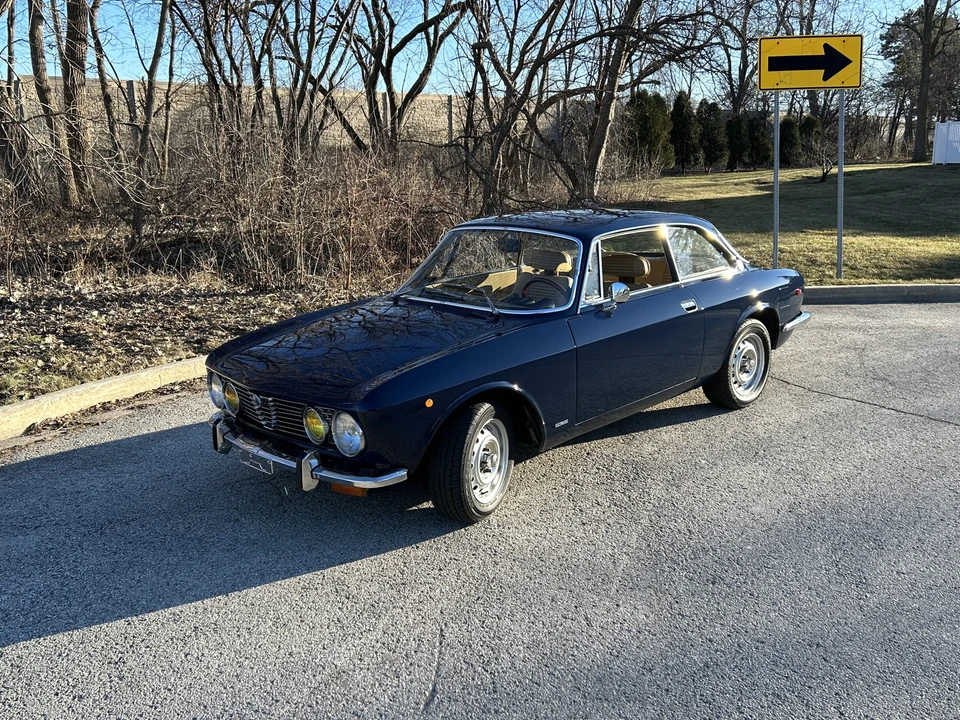 1973 Alfa Romeo 2000 GT Veloce - Image 10 of 31