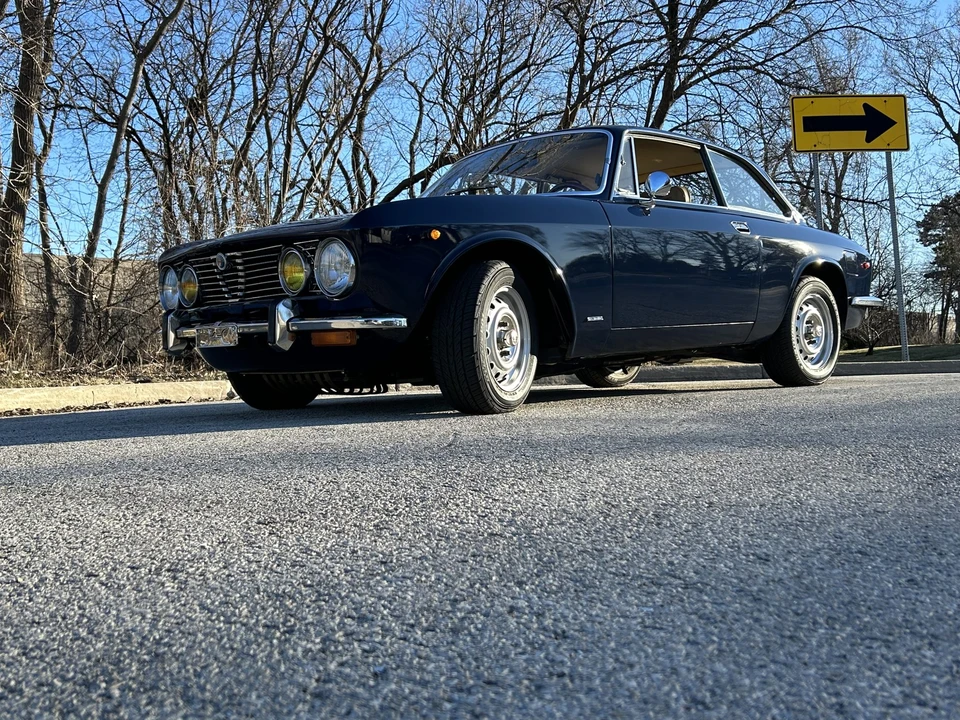 1973 Alfa Romeo 2000 GT Veloce - Image 8 of 31