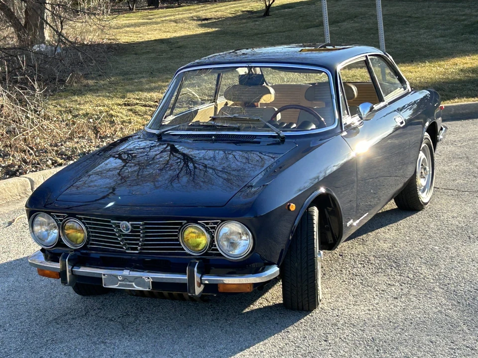 1973 Alfa Romeo 2000 GT Veloce - Image 2 of 31