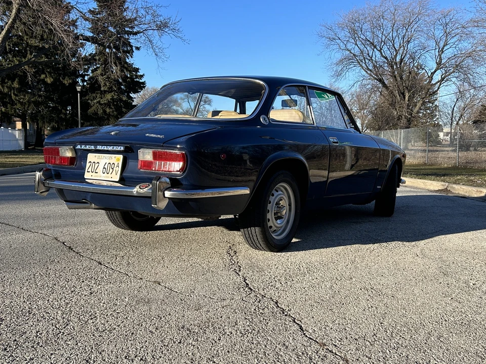 1973 Alfa Romeo 2000 GT Veloce - Image 30 of 31