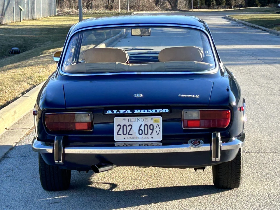 1973 Alfa Romeo 2000 GT Veloce - Image 26 of 31