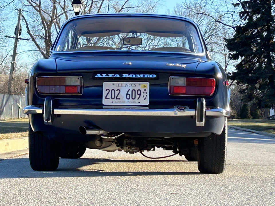 1973 Alfa Romeo 2000 GT Veloce - Image 25 of 31