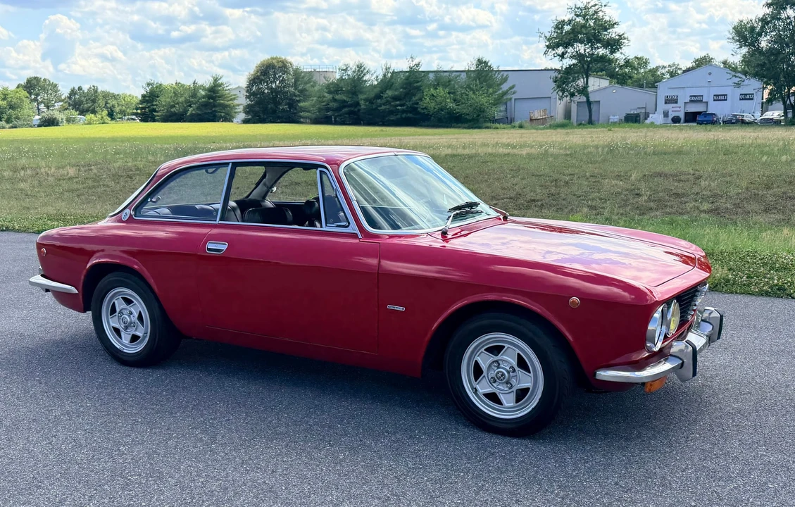 1973 Alfa Romeo 2000 GT Veloce - Image 24 of 31