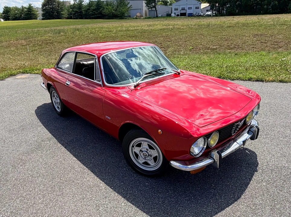1973 Alfa Romeo 2000 GT Veloce - Image 15 of 31