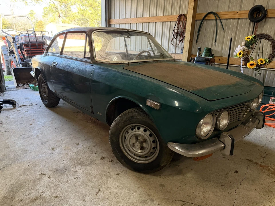 1973 Alfa Romeo 2000 GT Veloce - Image 2 of 31