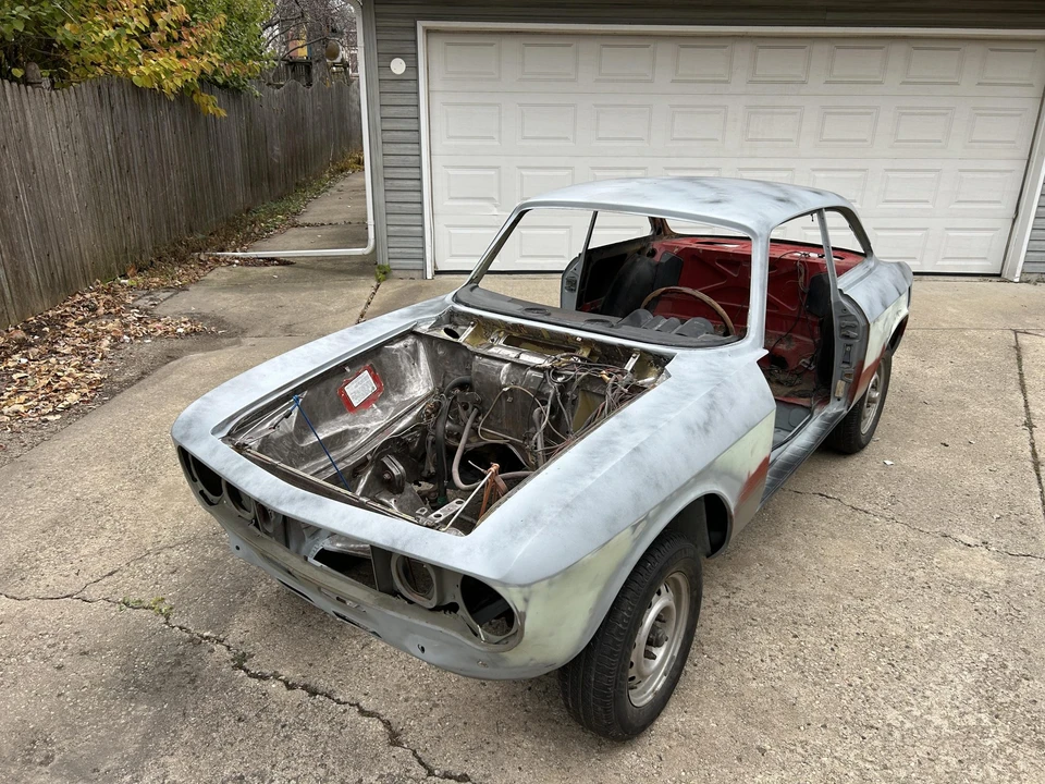 1973 Alfa Romeo 2000 GT Veloce - Image 25 of 31