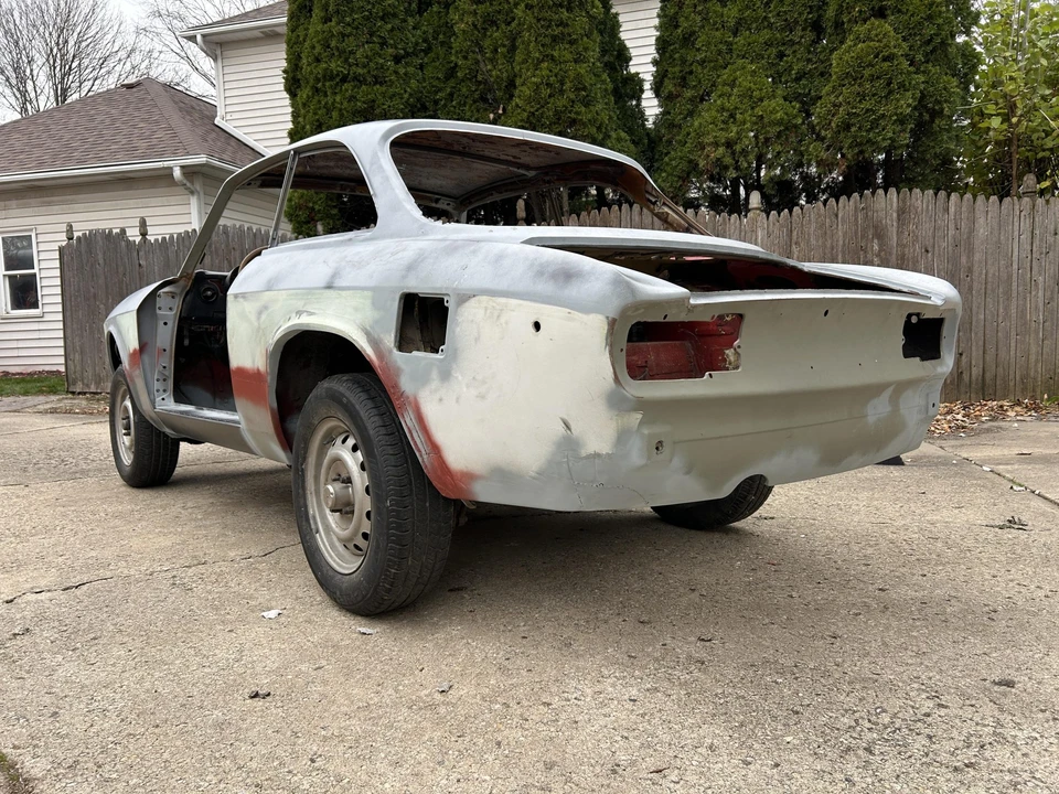 1973 Alfa Romeo 2000 GT Veloce - Image 13 of 31