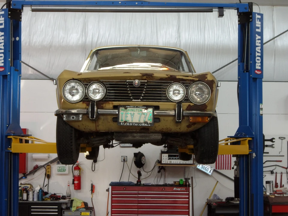 1973 Alfa Romeo 2000 GT Veloce - Image 5 of 31